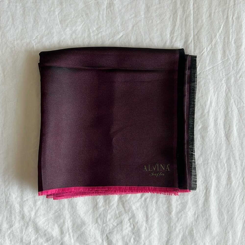 NWOT Alvina Bicolor Silky Scarf